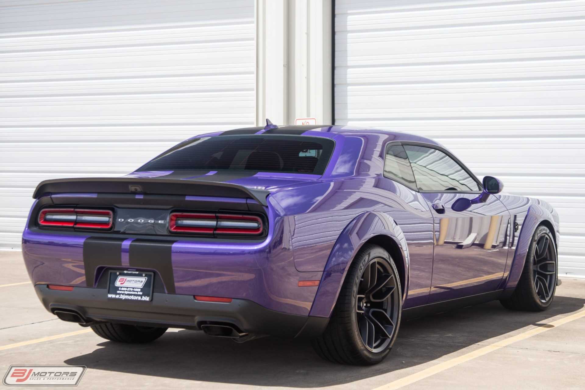 Додж челленджер srt hellcat
