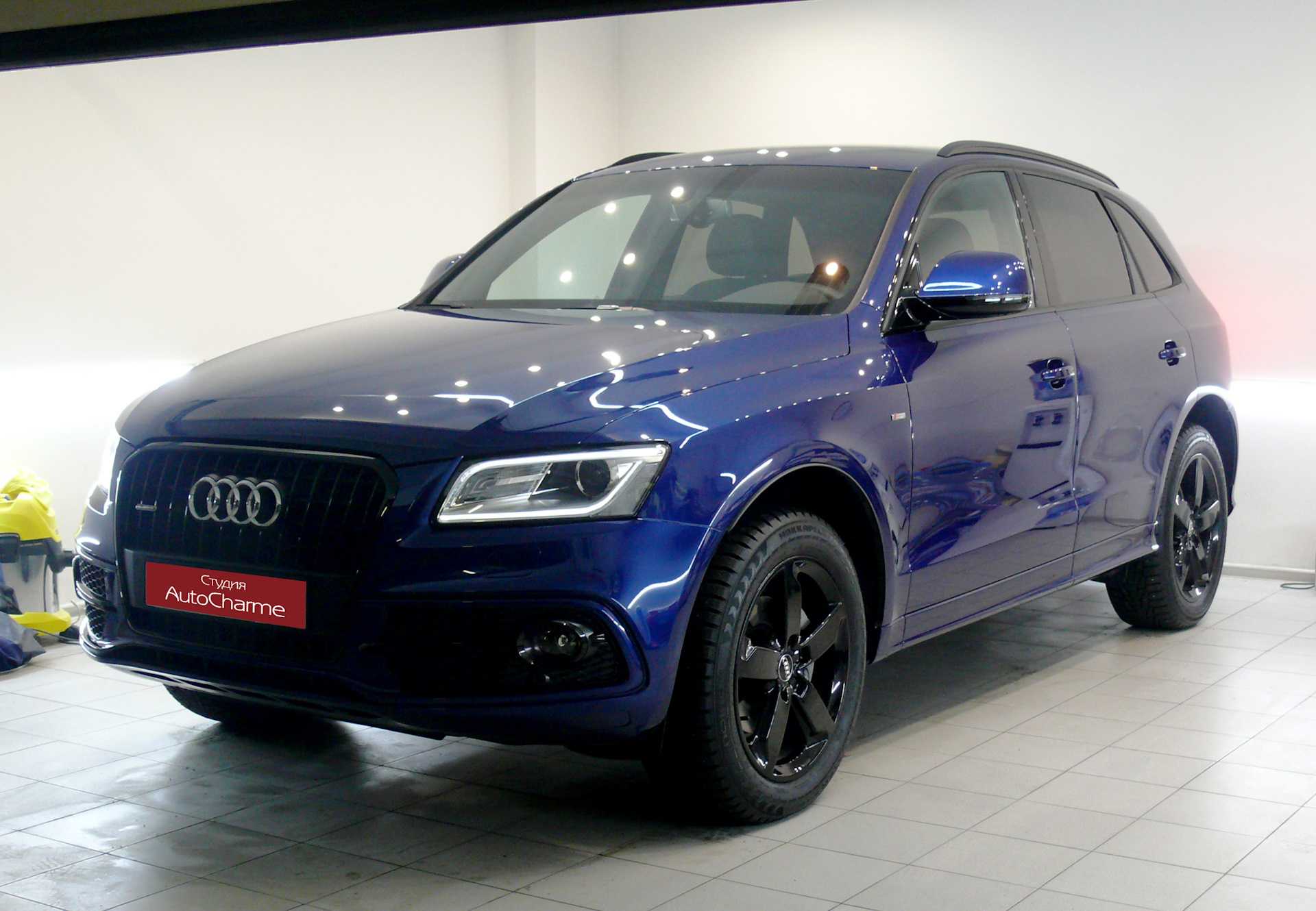 Обзор audi q5 – фото интерьера, линейка двигателей, безопасность