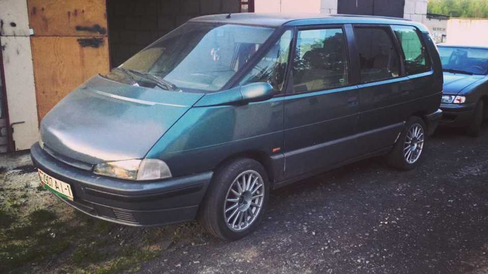 Технические характеристики моделей renault espace. 
			весь модельный ряд , обзор и описание автомобилей рено эспейс.