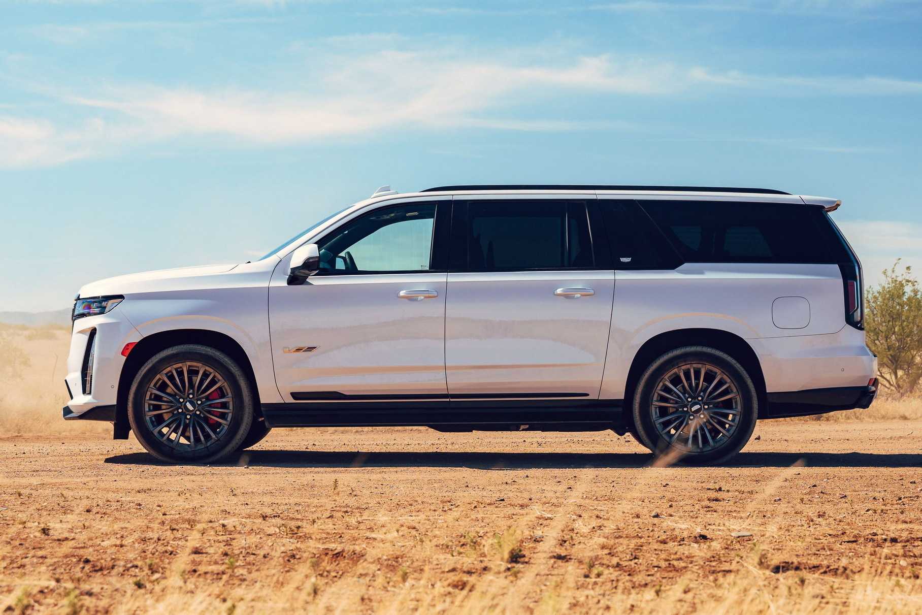 2023 cadillac escalade first look, ev model still in the works