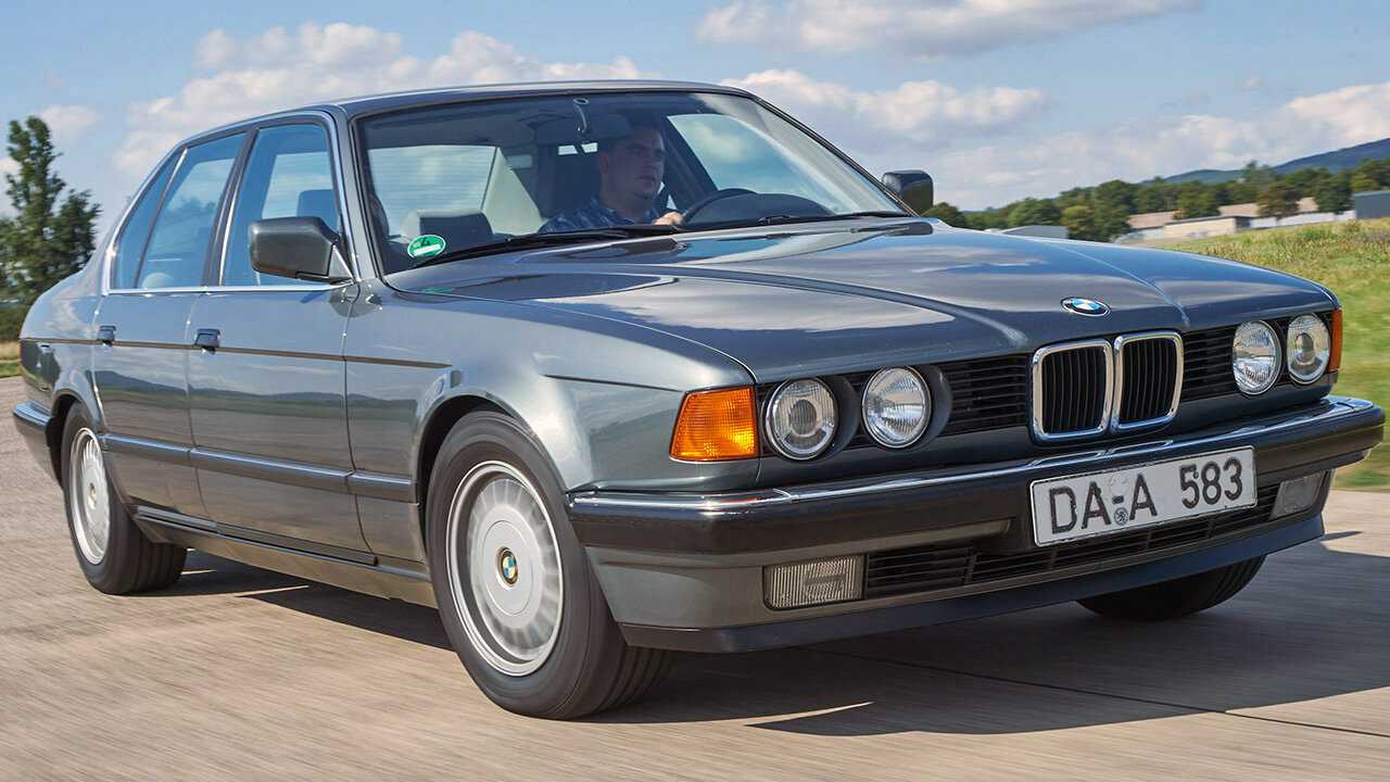 Bmw 7 series ii (e32) 1986 - 1994 sedan :: outstanding cars