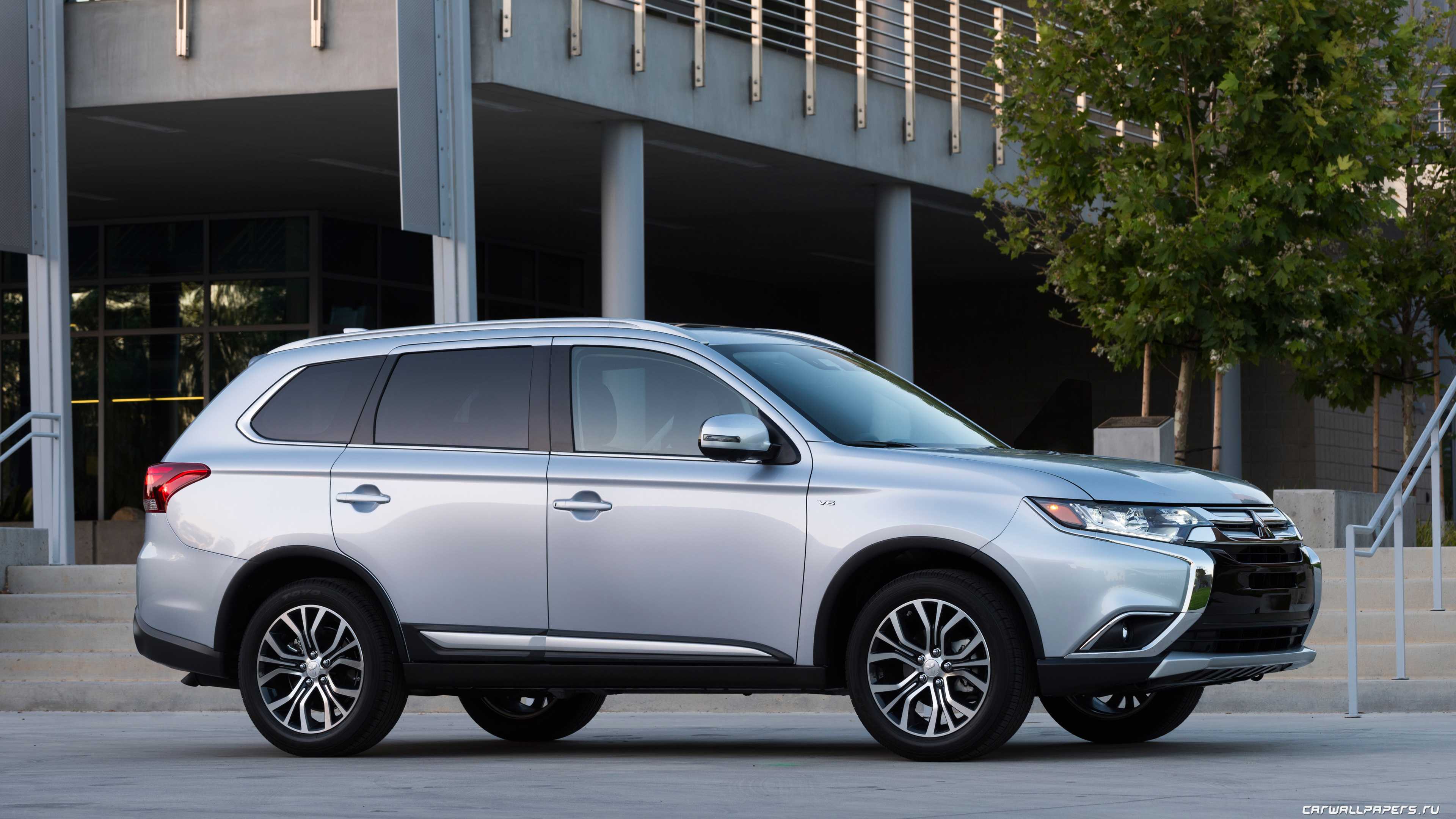 Технические характеристики mitsubishi outlander - двигатели, расход топлива, схема полного привода
