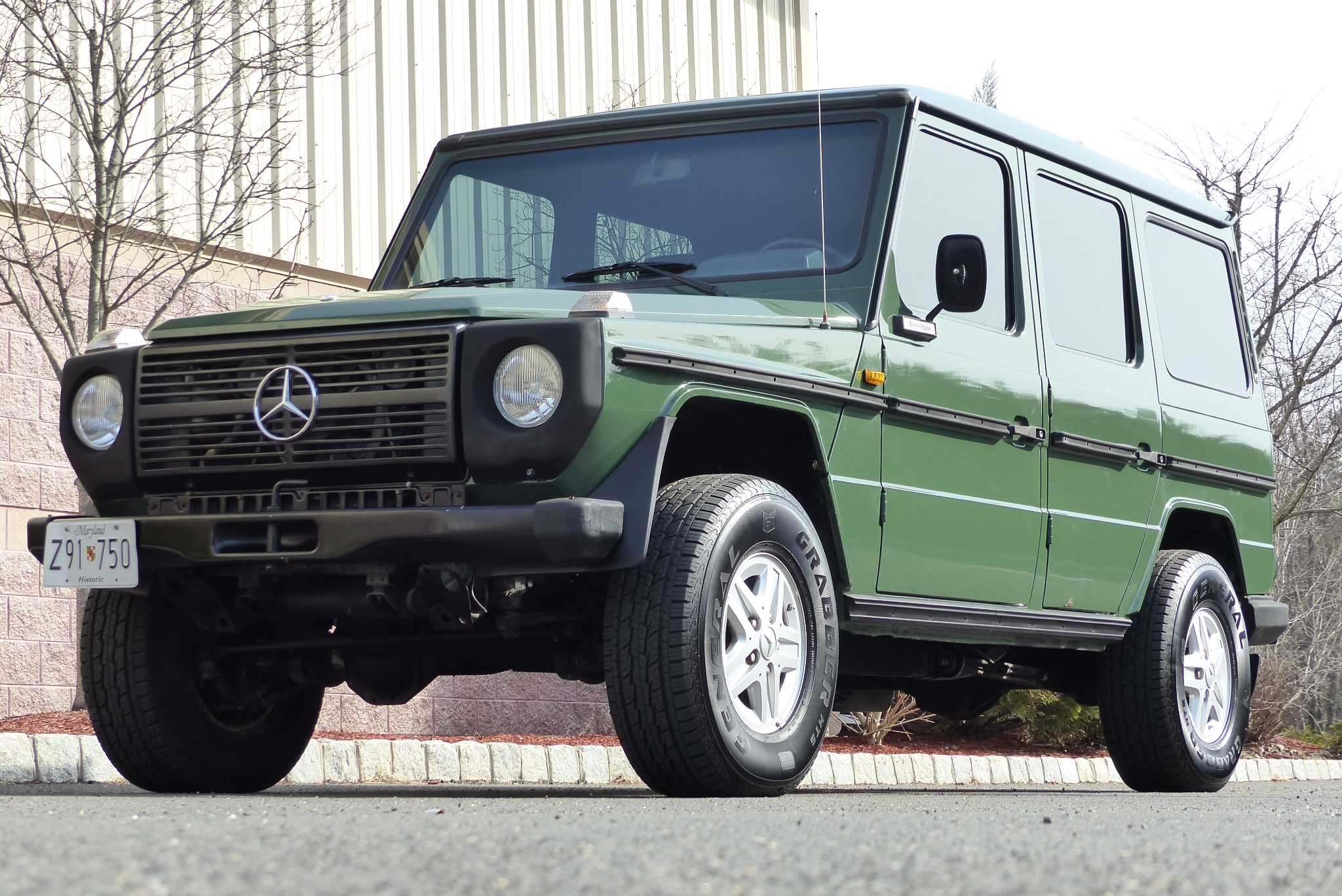 37 лет улучшений: эволюция mercedes-benz geländewagen
