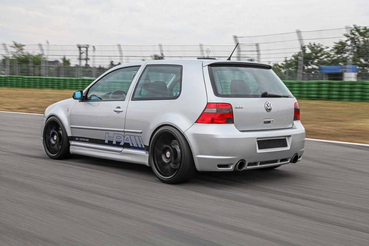 Тест драйв volkswagen golf r - cold hatch