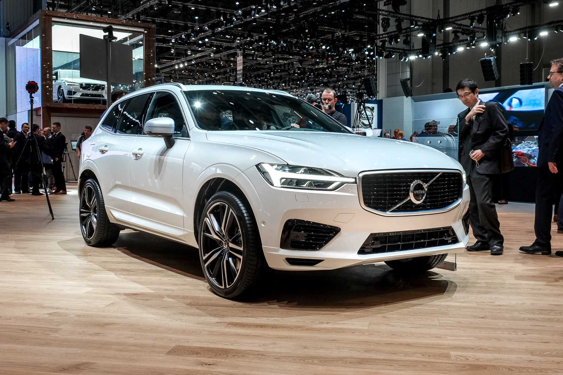 Обзор линейки моделей кроссоверов вольво ( volvo)