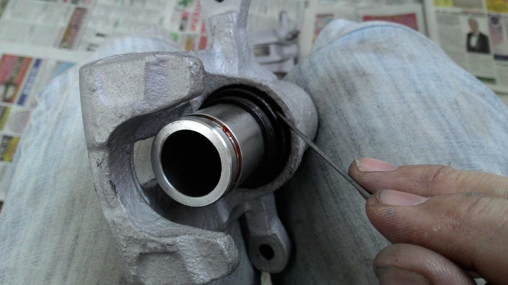 Замена ремкомплекта суппорта шевроле лачетти | chevrolet - автовызов