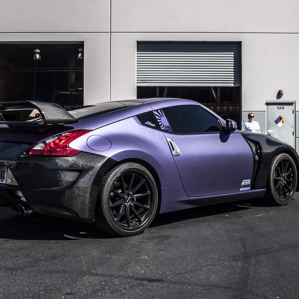 Nissan z 2022 года: новый спорткар с ретро-дизайном