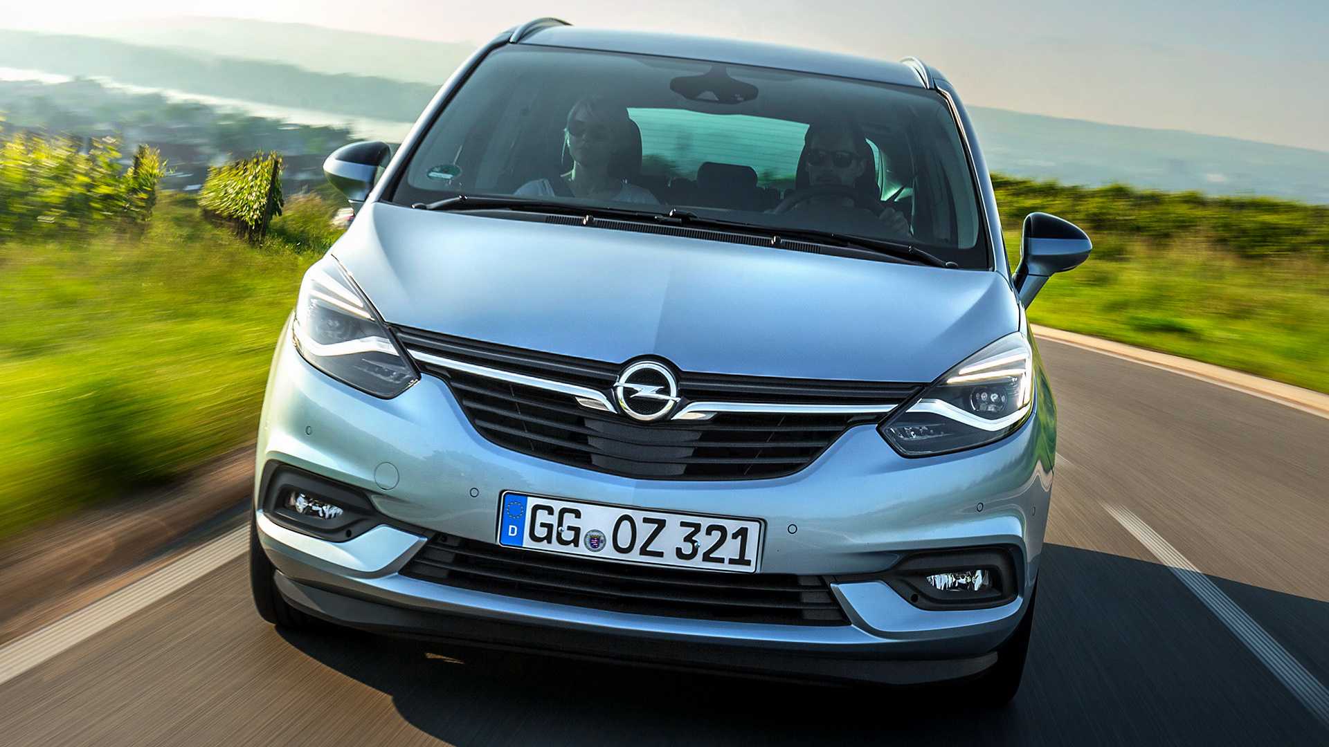 Обновленный opel zafira tourer обзор