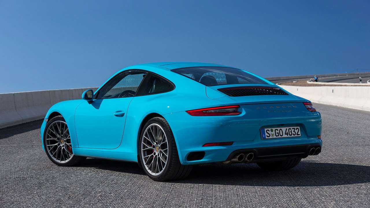 Легендарный porsche 911, обновление в 2015 году